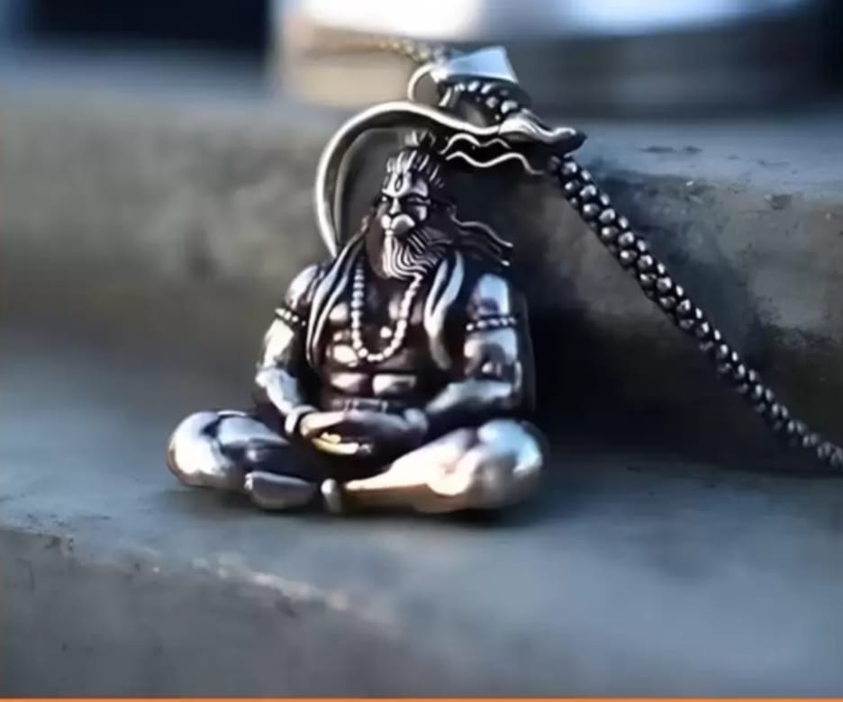 Hanuman Ji Premium Locket With Oxidised Silver Chain